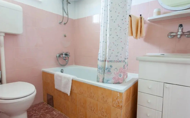 Cosy Apartment in Malinska With Barbecue