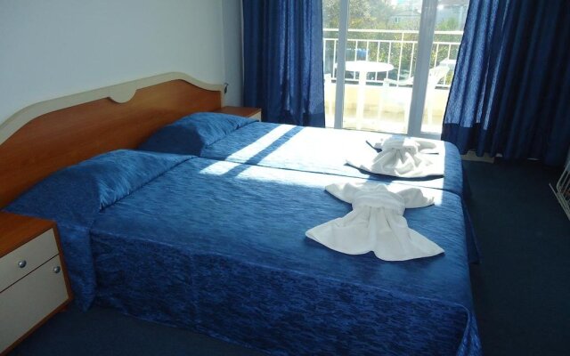 Отель Ruskovi Guest House Болгария, Равда - отзывы, цены и фото номеров - забронировать отель Ruskovi Guest House онлайн комната для гостей