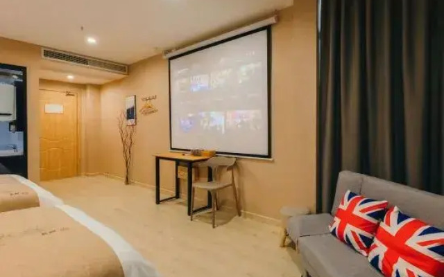 Sizhilian Homestay (Wuzhen Xizha Scenic Area)