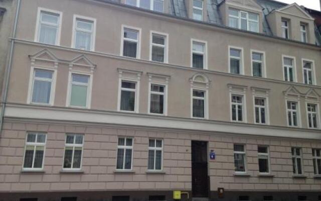 Hostel Octopus Gdańsk Гданьск вид на фасад
