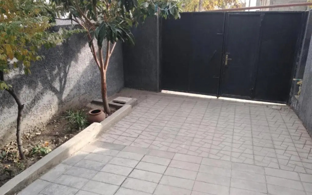 Lasha S Guesthouse N 5