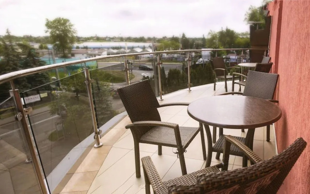 Hotel Vinci Airport