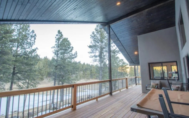 Lucky 8 Luxury Home