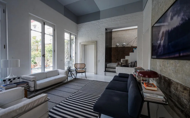 Naples Designer Loft by Elite Villas