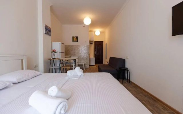 Cozy Studio Apartment In The Heart of Batum