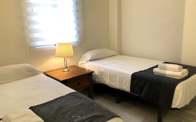 Poolside Holiday Dream 3 Bedroom F-3