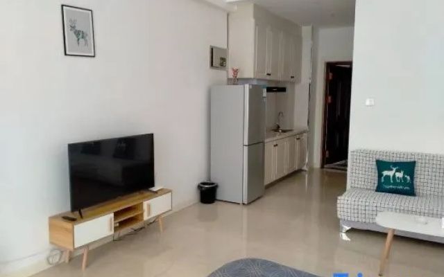 Yaxing Yiju Smart Apartment (Hohhot Mingdu Hejing)