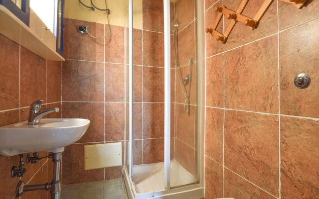 Beautiful Home in Montauro With Wifi and 3 Bedrooms
