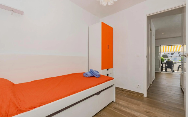 Can Pons Apartment