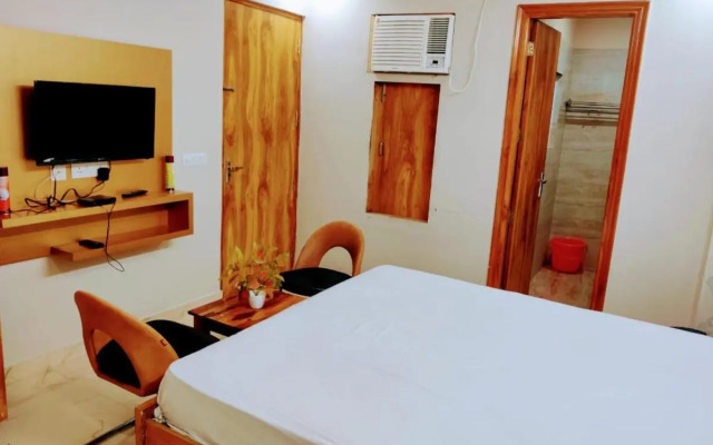 The Palm Suites