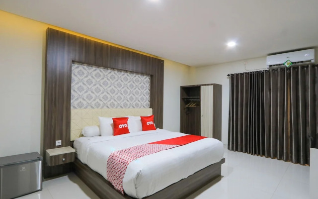 Albanis Family Residence by OYO Rooms