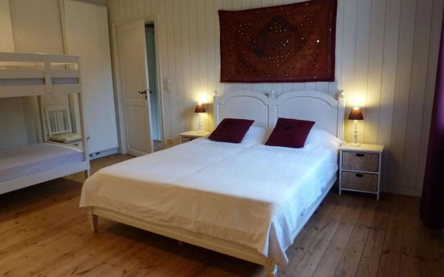 Luxury Mansion in Hastiere-par-Dela with Swimming Pool
