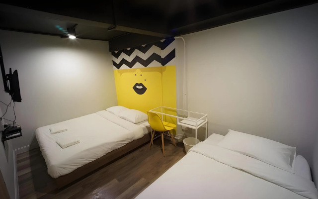 BRB Hostel Bangkok Silom