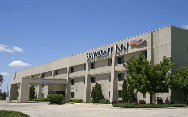 Baymont by Wyndham Springfield IL in Springfield, United States of America from 104$, photos, reviews - zenhotels.com hotel front