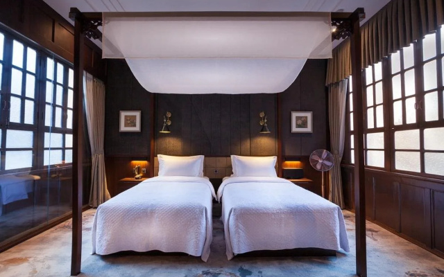 Silver Chest Boutique Hotel