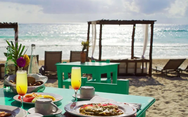 Отель Hip Hotel Tulum