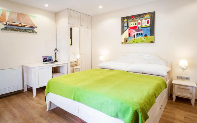 Kiss-Henézi Guest House