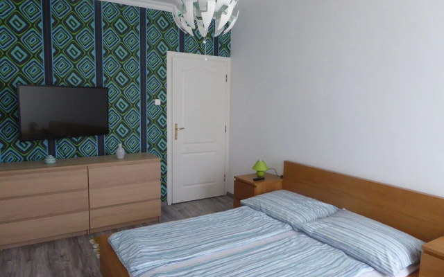 Hollik Apartmanház