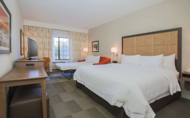 Hampton Inn And Suites Camarillo