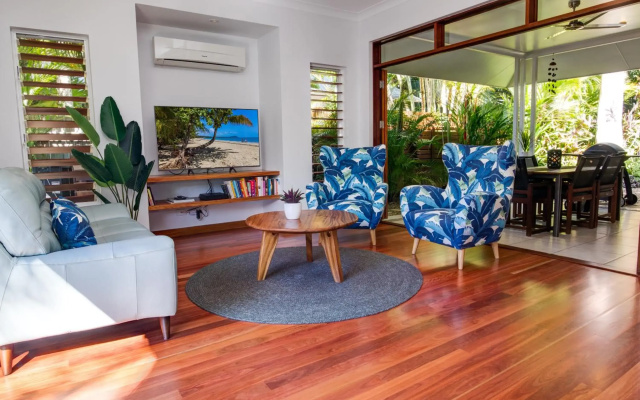 Hanalei Beach House Port Douglas