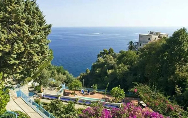 Отель Villa Demetra Италия, Амальфи - отзывы, цены и фото номеров - забронировать отель Villa Demetra онлайн пляж