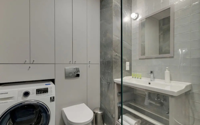 Żurawie 246 by Grand Apartments