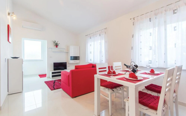Nice Home in Pula With Wifi and 1 Bedrooms