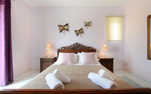 Nautilus Villa with private pool