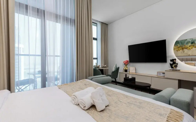 Waves - Sophisticated Studio Living in Business Bay, Dubai