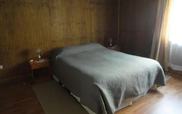 Hostal 5 Adobes