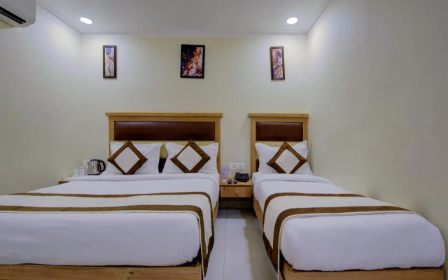 Hotel Amar International