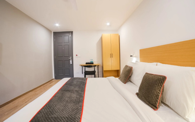 Townhouse 557 Near Golf course road