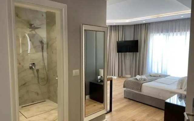 Ami Mar Hotel