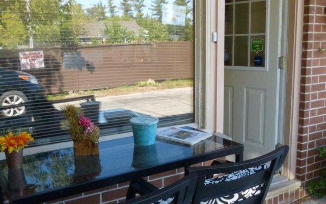 Oasis by the Bay Vacation Suites
