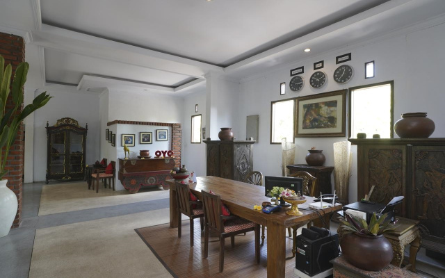 OYO 1840 Kubu Ubud Hotel