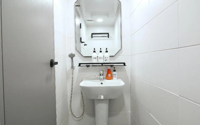 Heima Guesthouse Hongdae