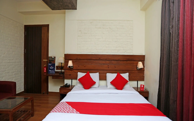 FabHotel The Townhouse