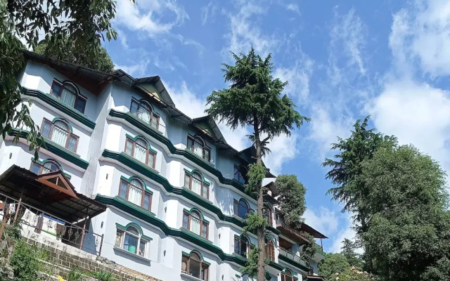 Sunny Guest House by OYO Rooms
