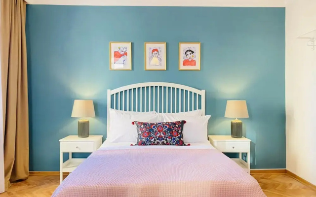 MISSAFIR Spacious Duplex Flat near Bagdat Street