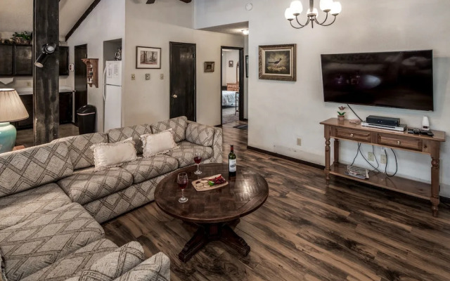 Ruidoso Three-bedroom