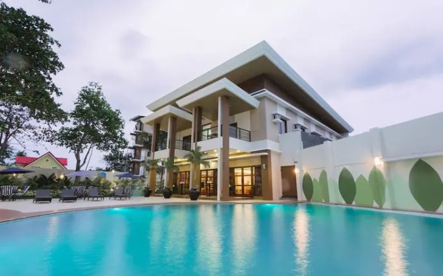 Costa Del Sol Resort Hotel