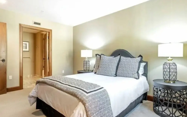4 Bedroom Residence