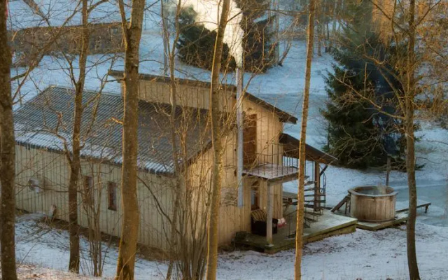 Lejaskalni