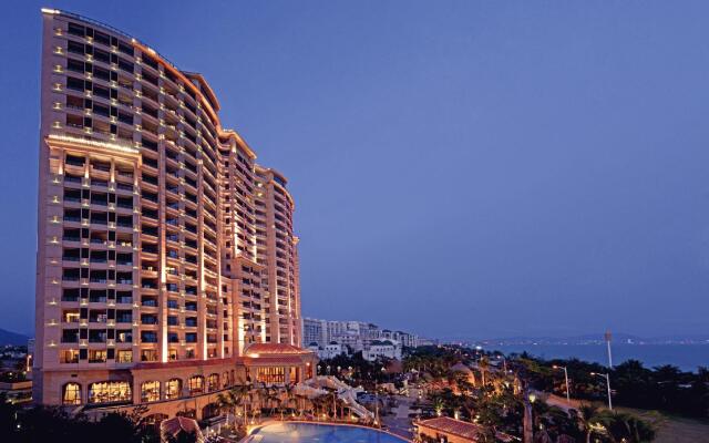 Отель Sheraton Sanya Bay Resort вид на фасад