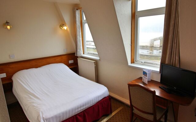 Headlands Hotel