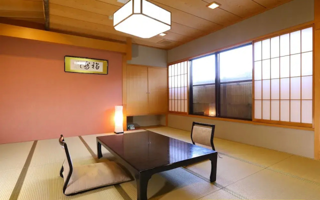 Togura kamiyamada Onsen Ogiwarakan