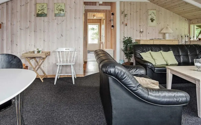 Alluring Holiday Home in Storvorde near Sea