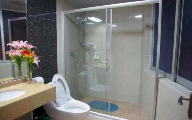 Yiju Hotel