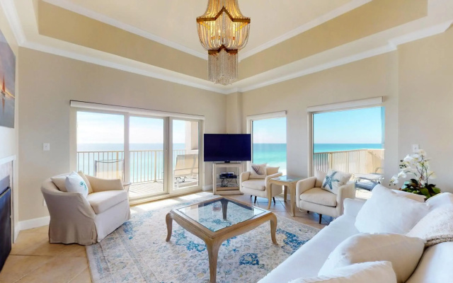 Beach Manor 0812
