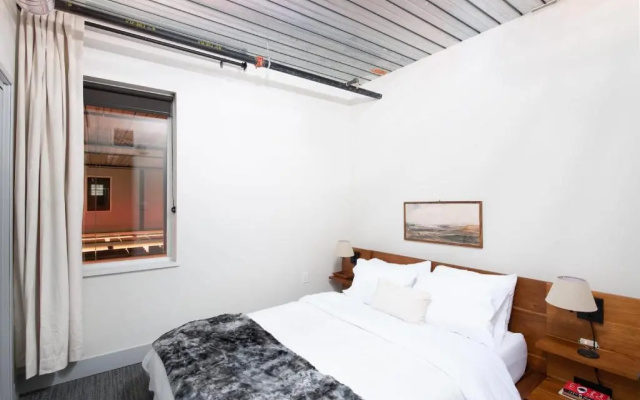 Flexhome 2-Story Townhome M7 - FiservGymParking